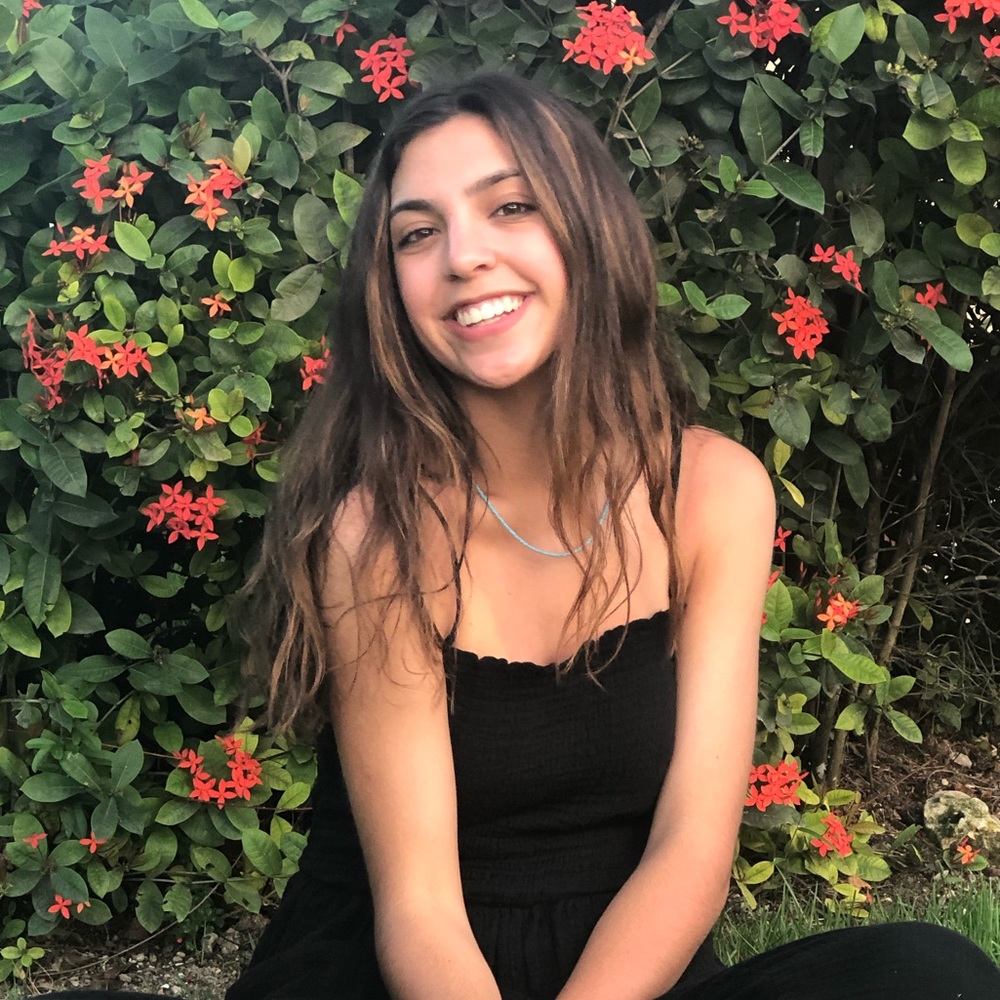 Meet your Posher, Mia
